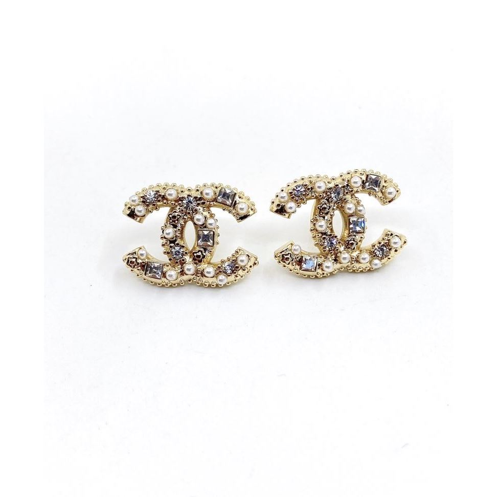 Chanel Earrings - Click Image to Close